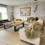 Front In With Amazing Sea Views Semidetached *