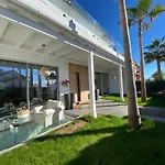 Front In With Amazing Sea Views Semidetached *