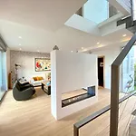 Front In With Amazing Sea Views Semidetached マルベーリャ