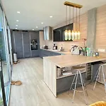 Front In With Amazing Sea Views Semidetached マルベーリャ