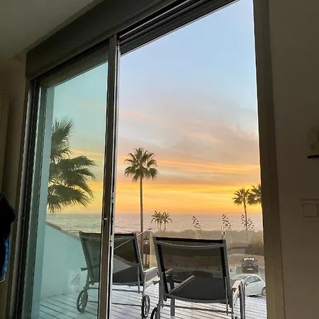 Βίλα Front In With Amazing Sea Views Semidetached Μαρμπέλλα