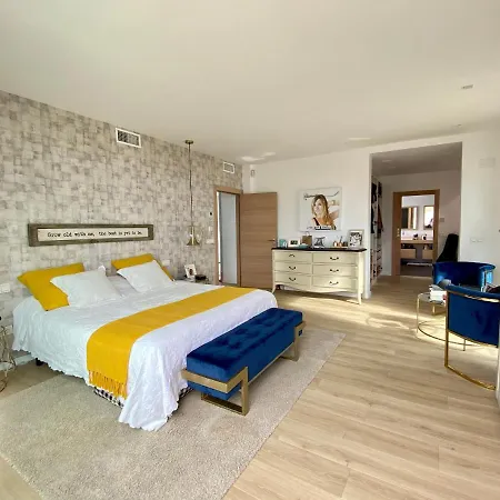 Villa Front In With Amazing Sea Views Semidetached